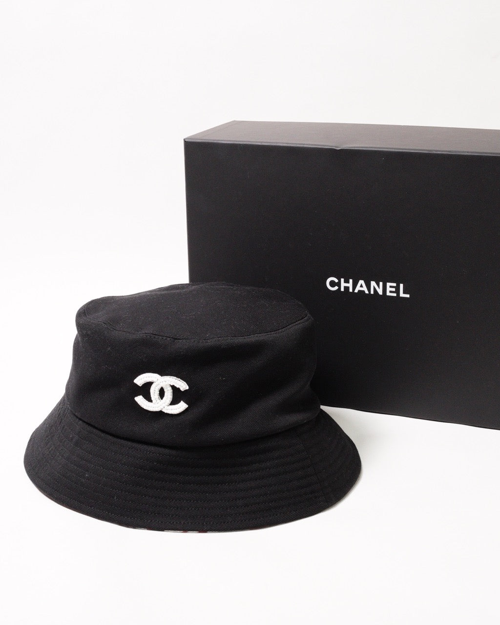 CHANEL 經典雙C珠珠漁夫帽 黑色