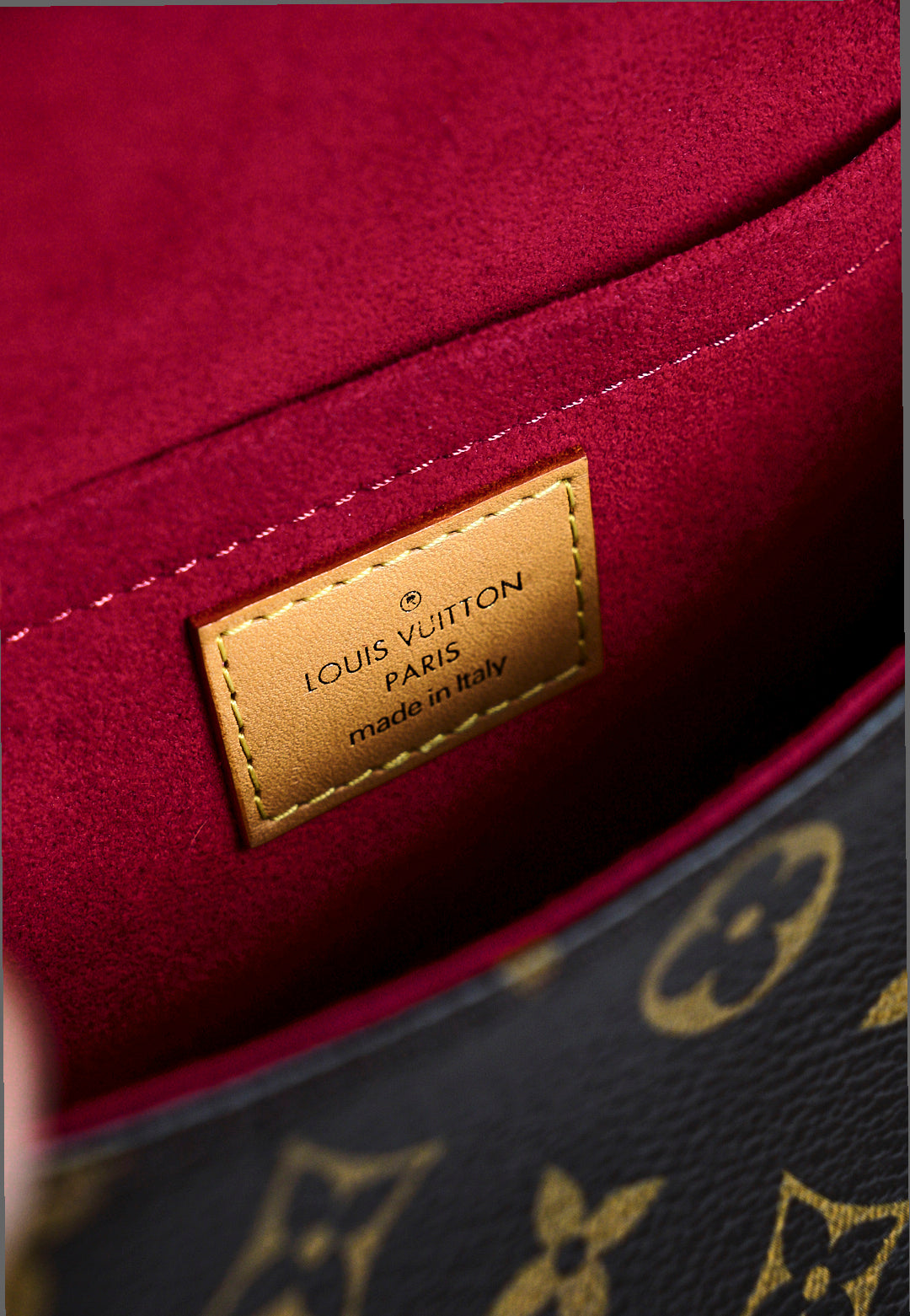 LOUIS VUITTON MONOGRAM 斜背包