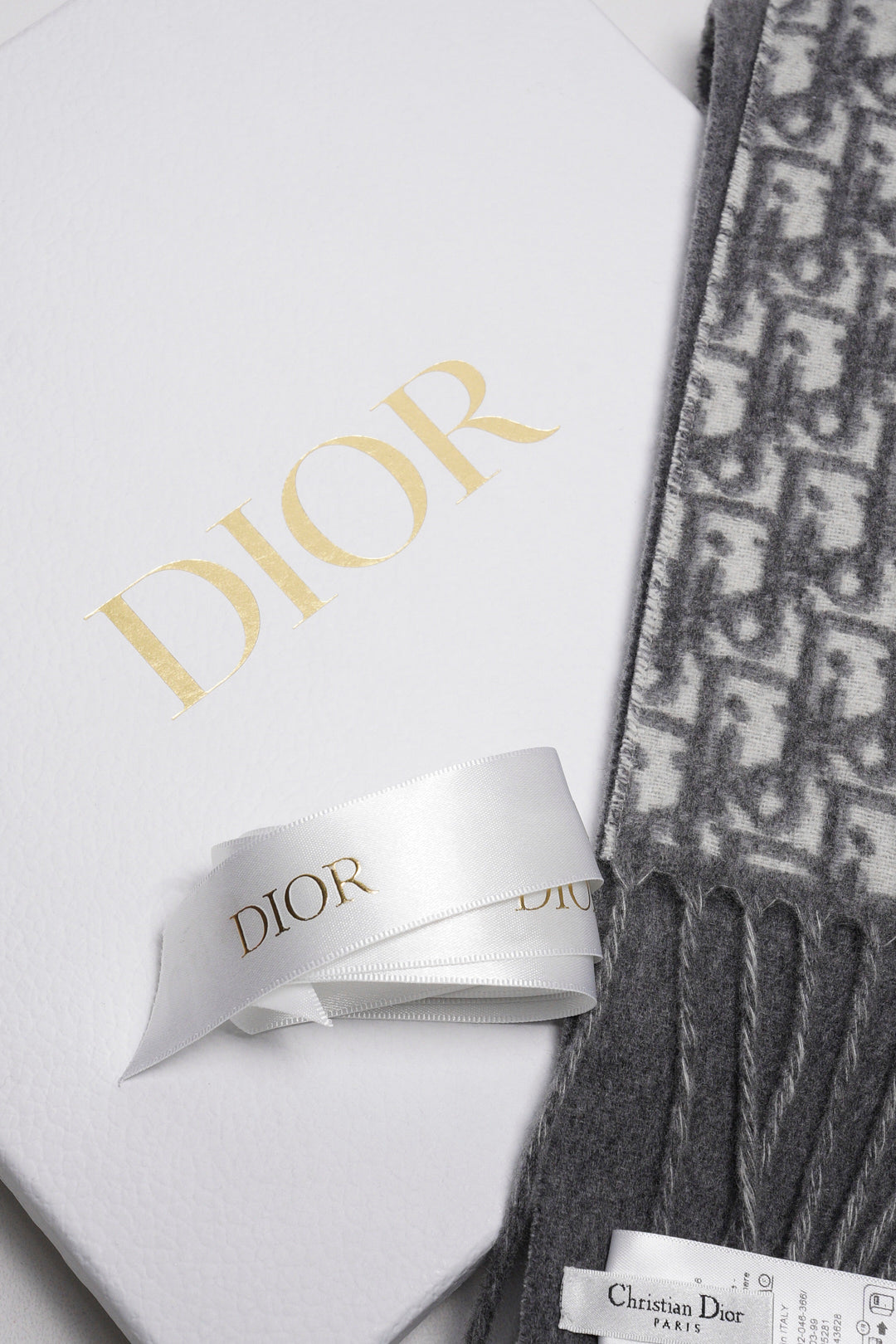 Dior 經典老花羊絨圍巾