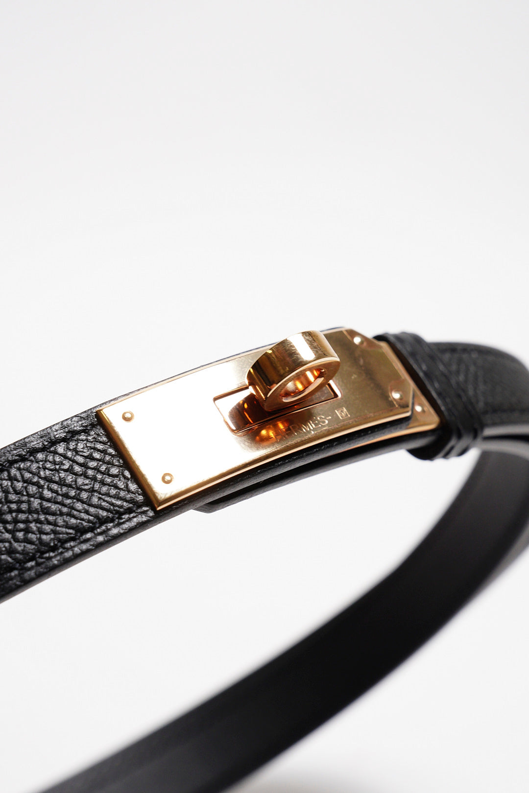 HERMÈS Kelly 18 腰帶(經典金扣款/黑色)
