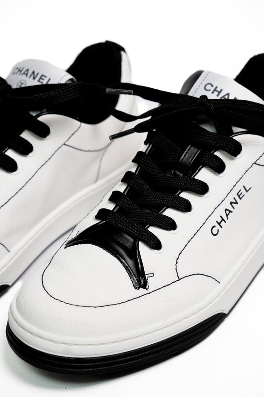 CHANEL 小白鞋/休閒鞋