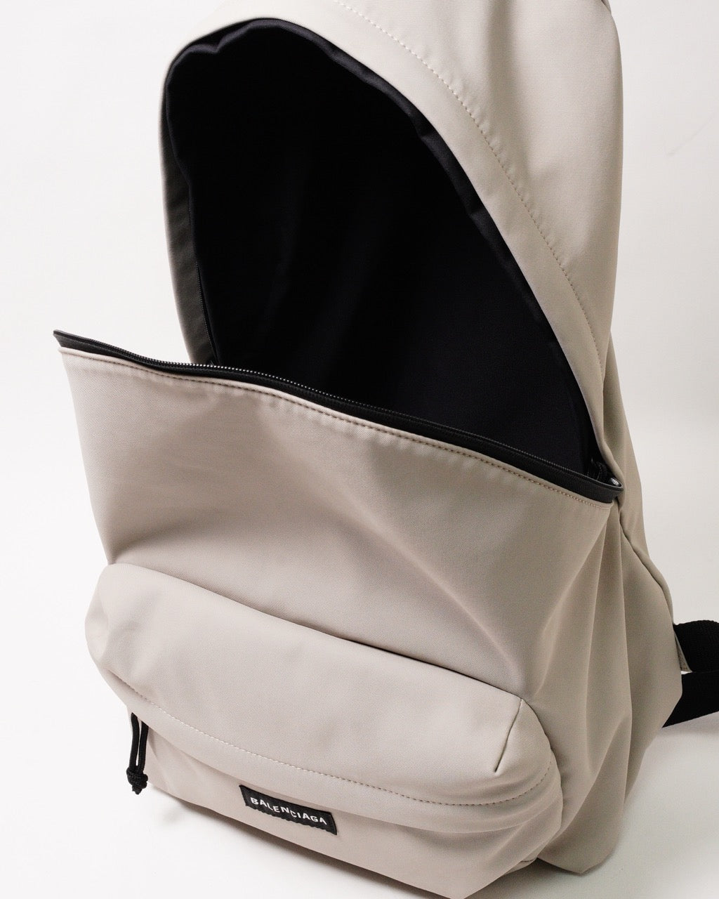 Balenciaga EXPLORER 雙面後背包 黑色 × 奶茶灰