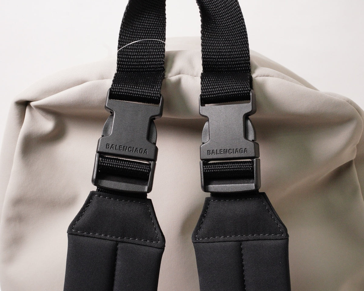 Balenciaga EXPLORER 雙面後背包 黑色 × 奶茶灰