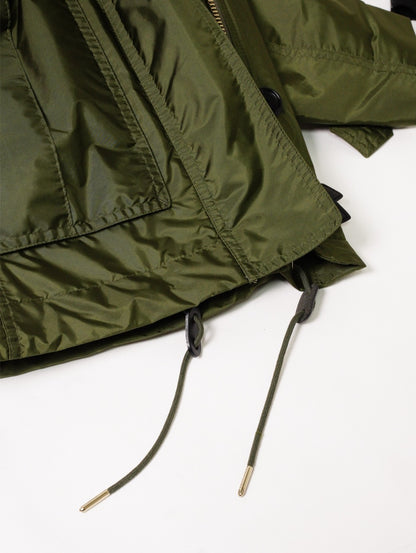 Burberry 兩件式軍綠色連帽羽絨外套