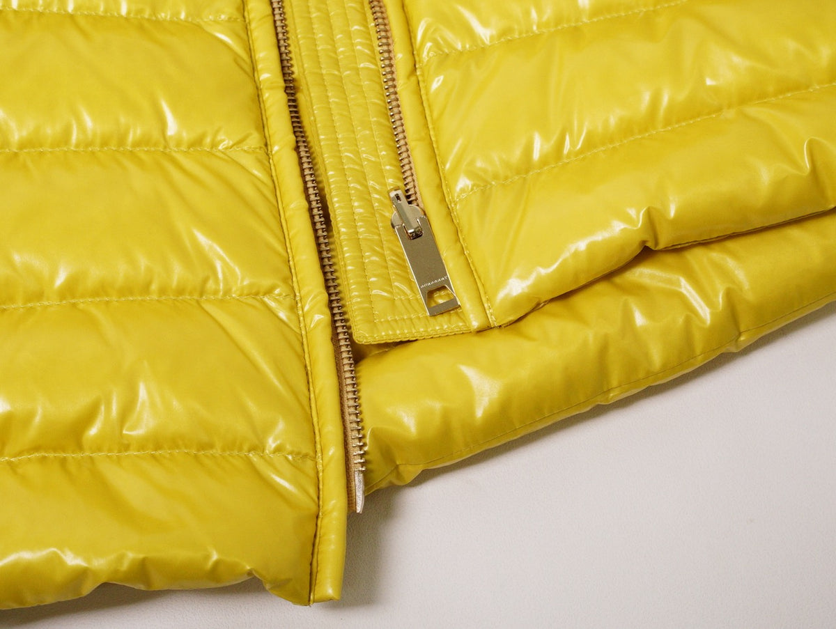 Burberry 兩件式軍綠色連帽羽絨外套