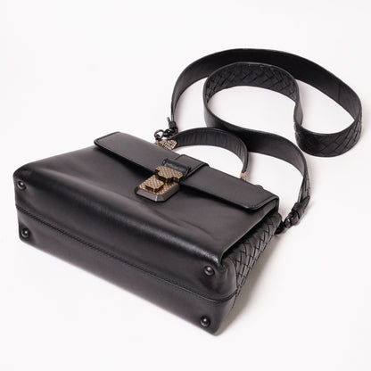 BOTTEGA VENETA BV Piazza黑色小號肩背斜背包