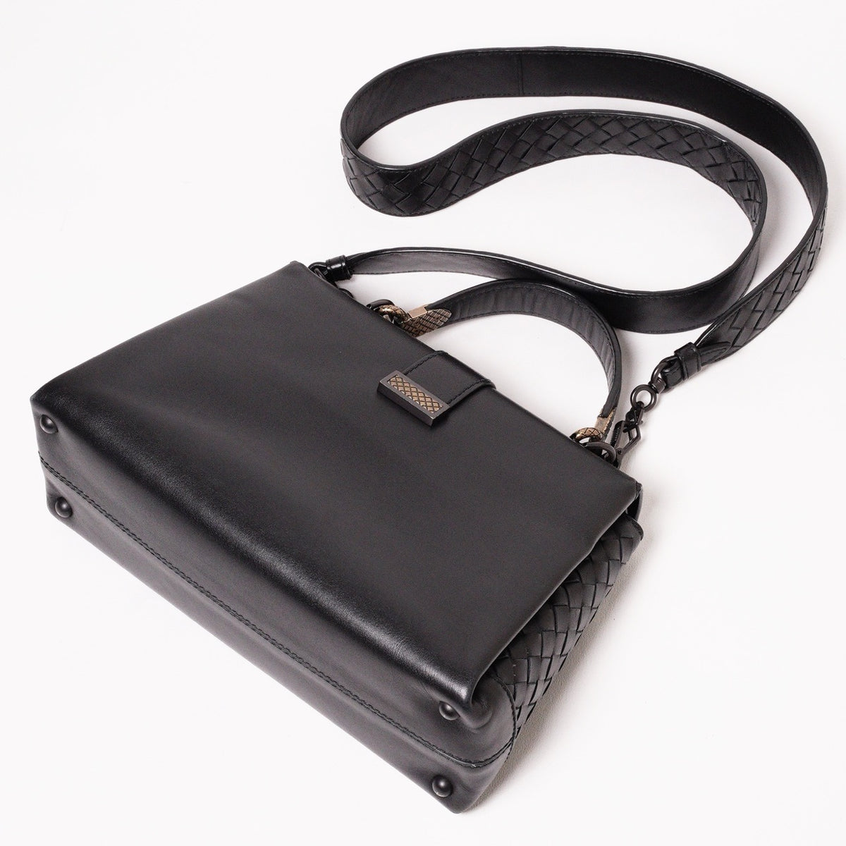 BOTTEGA VENETA BV Piazza黑色小號肩背斜背包