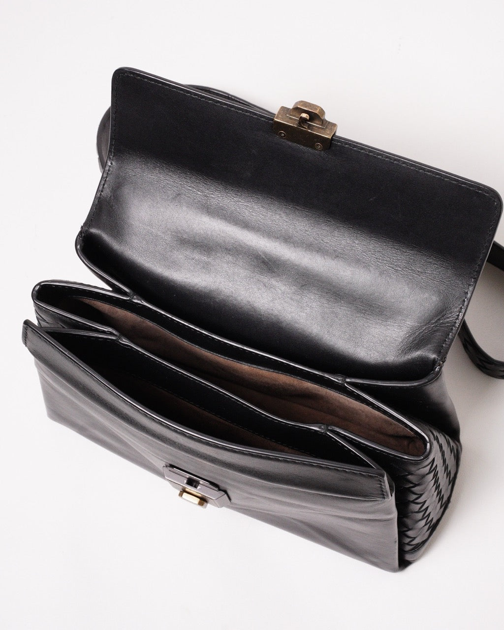 BOTTEGA VENETA BV Piazza黑色小號肩背斜背包