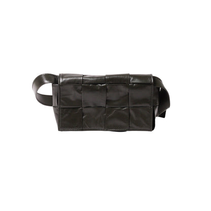 BOTTEGA VENETA BV 墨綠編織牛皮磁釦斜背包