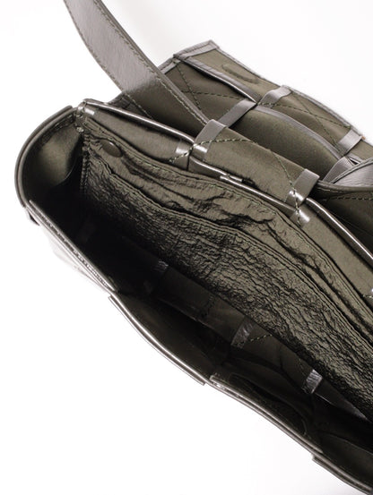 BOTTEGA VENETA BV 墨綠編織牛皮磁釦斜背包