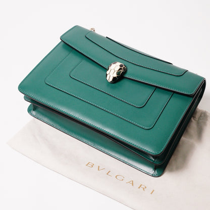 BVLGARI Serpenti Forever 蛇頭扣環祖母綠色小牛皮包