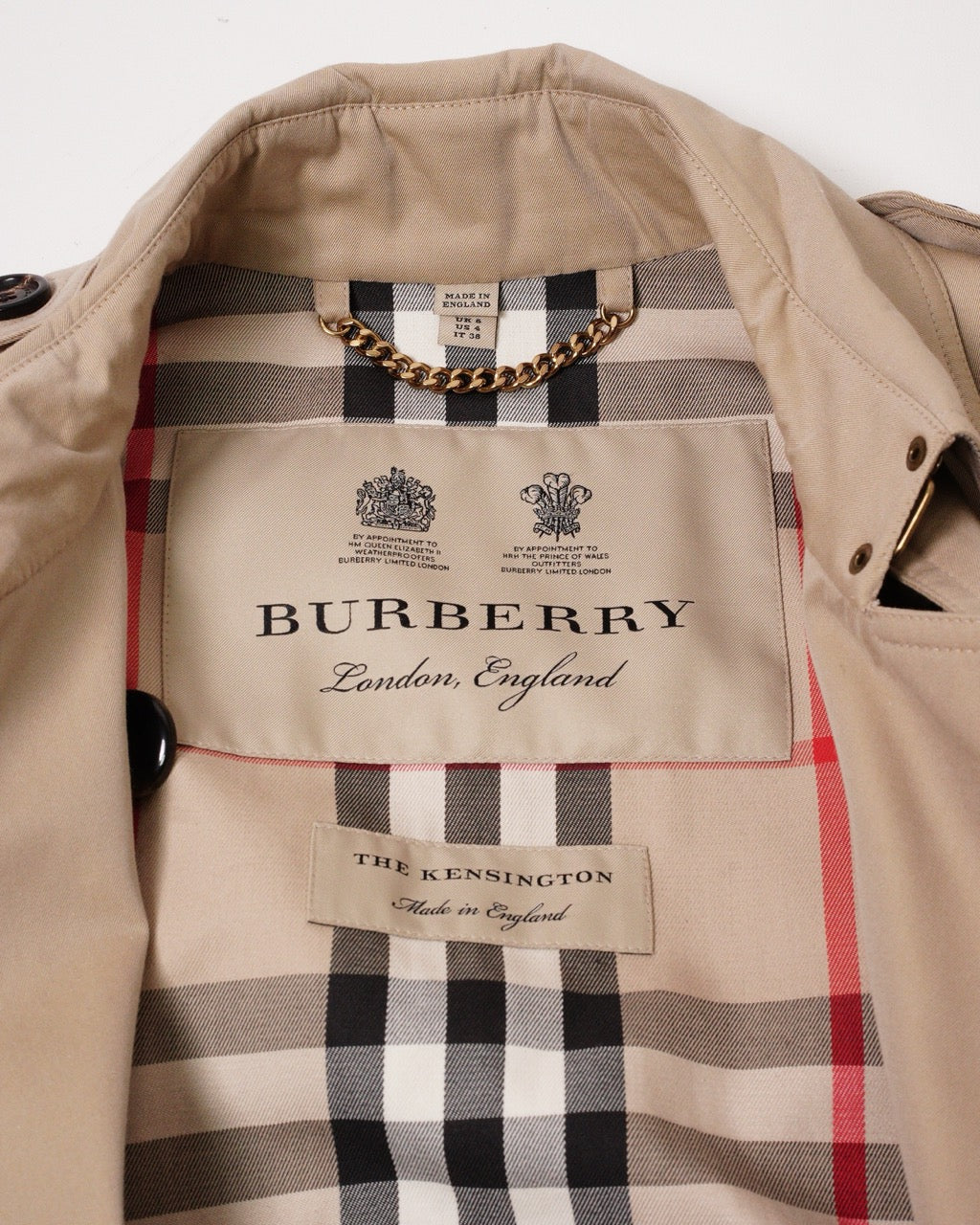 Burberry 經典雙排扣卡其色風衣外套