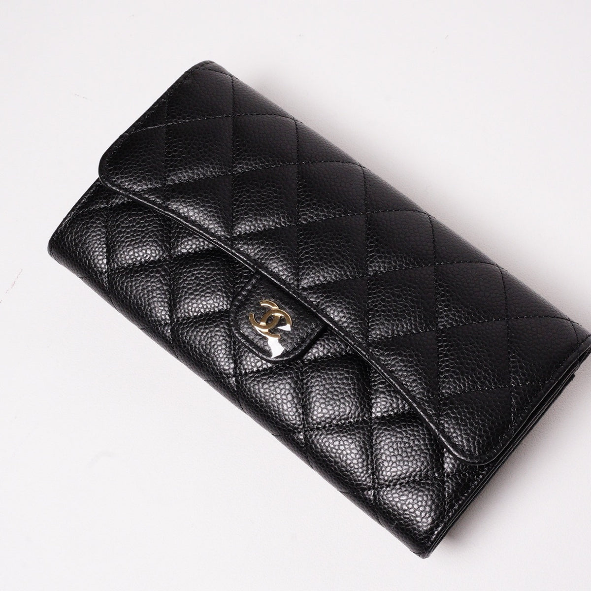CHANEL  經典金色雙C LOGO菱格荔枝紋牛皮釦式長夾