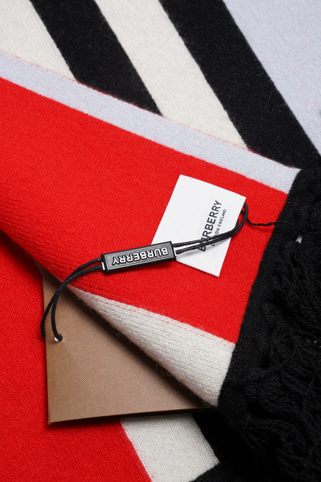 Burberry 羊毛英文LOGO圍巾（紅白條紋）