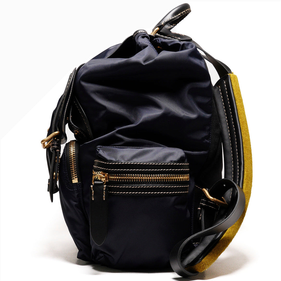BURBERRY  The Rucksack Vintage 經典金色LOGO翻蓋中型後背包(藍色/M)