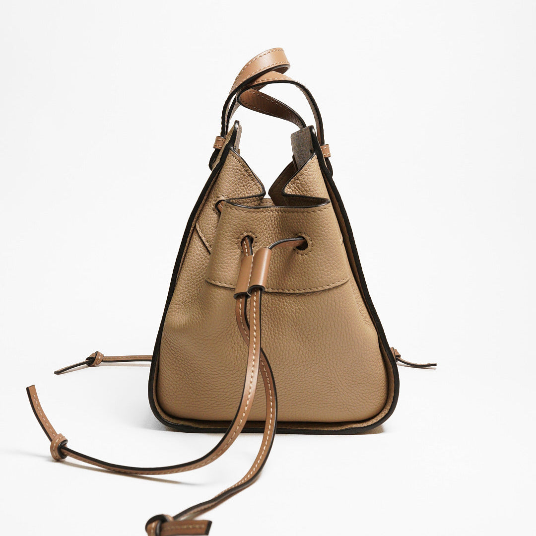 loewe mini hammock 吊床包 （沙色