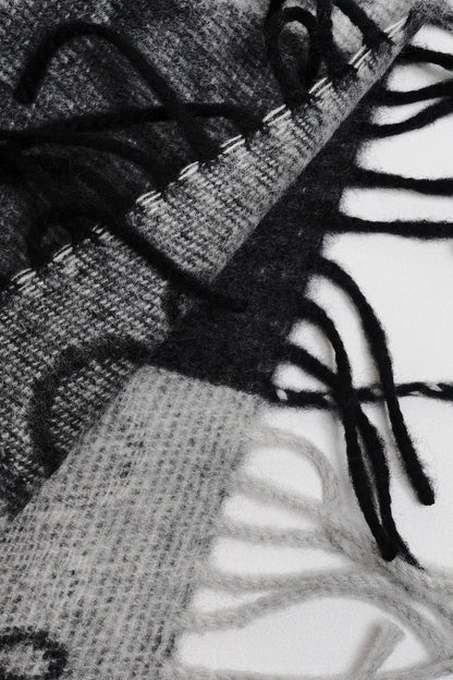 LOEWE 精選暢銷款羊毛/喀什米爾圍巾