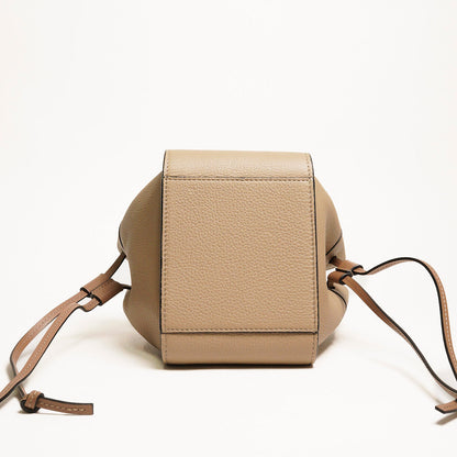 loewe mini hammock 吊床包 （沙色