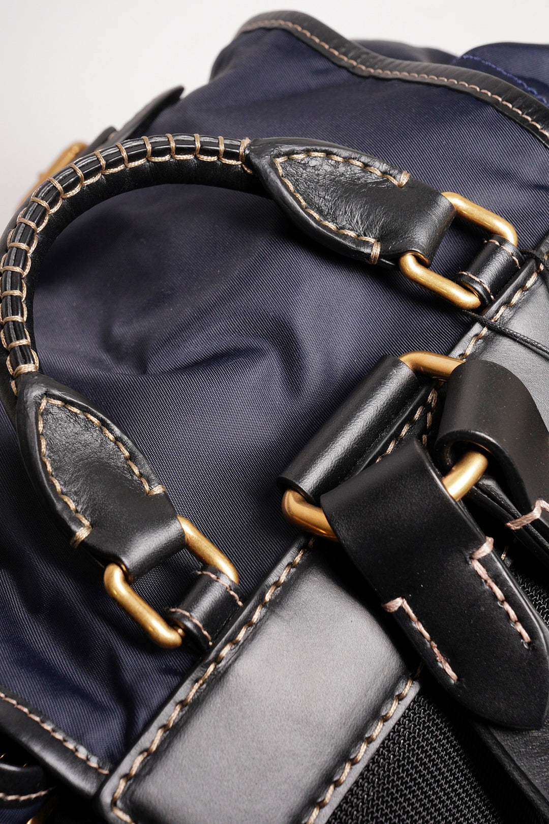 BURBERRY  The Rucksack Vintage 經典金色LOGO翻蓋中型後背包(藍色/M)