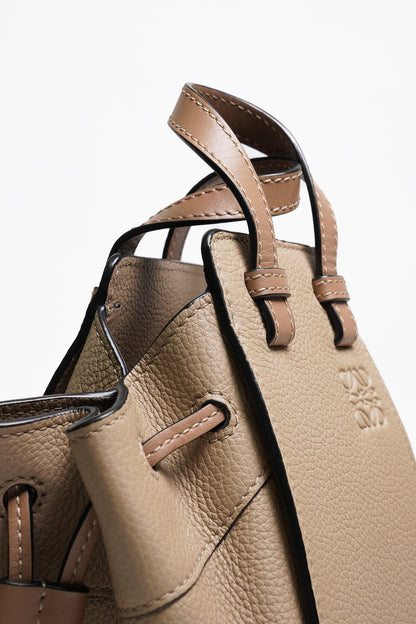 loewe mini hammock 吊床包 （沙色