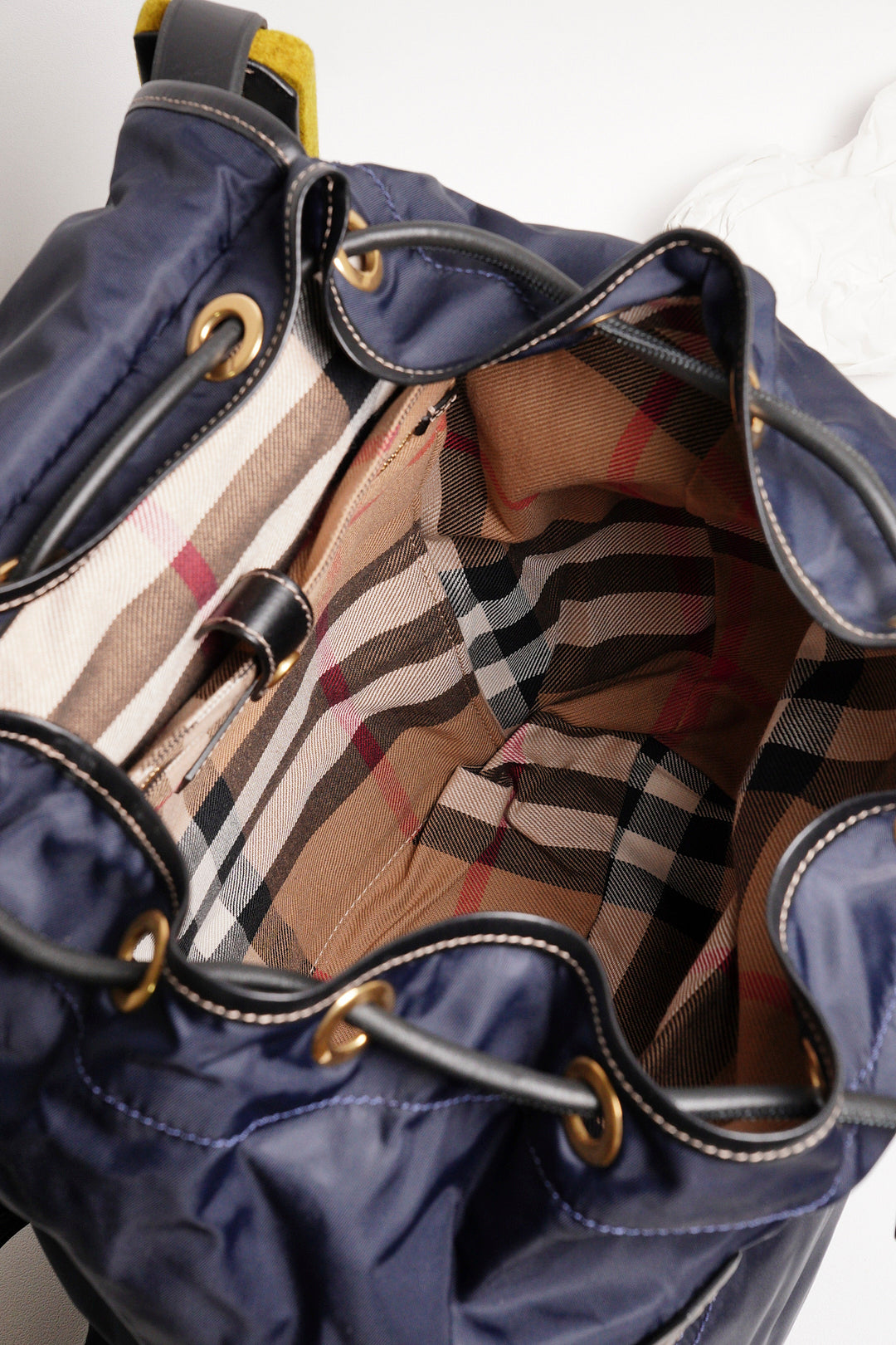 BURBERRY  The Rucksack Vintage 經典金色LOGO翻蓋中型後背包(藍色/M)