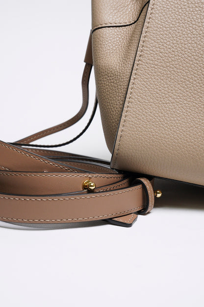 loewe mini hammock 吊床包 （沙色