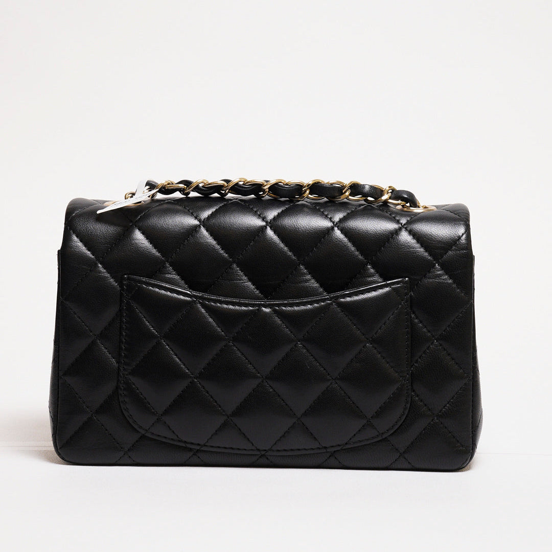 CHANEL 經典口蓋包 Mini CF20 - 黑金23開