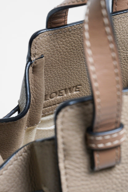 loewe mini hammock 吊床包 （沙色