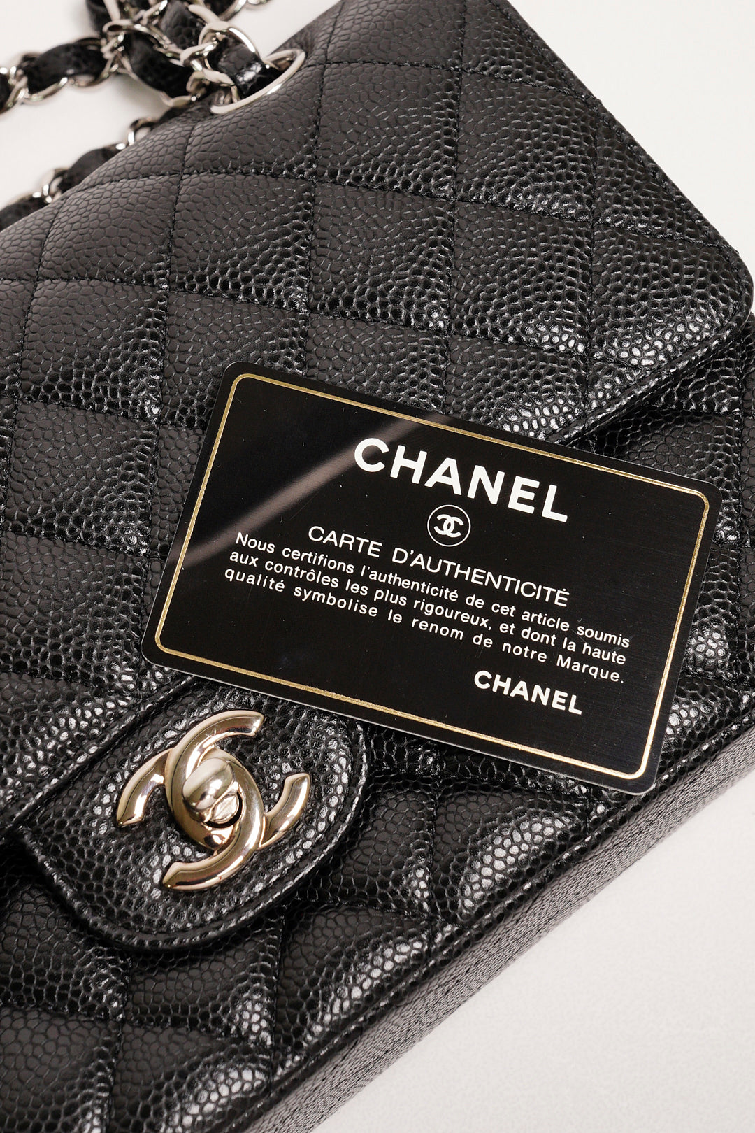 Chanel 香奈兒 荔枝皮黑銀CF25