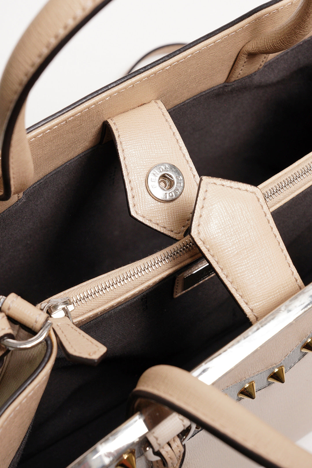 FENDI 拚色怪物包（附背帶）