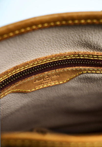 LOUIS VUITTON Monogram Bucket 老花水桶包