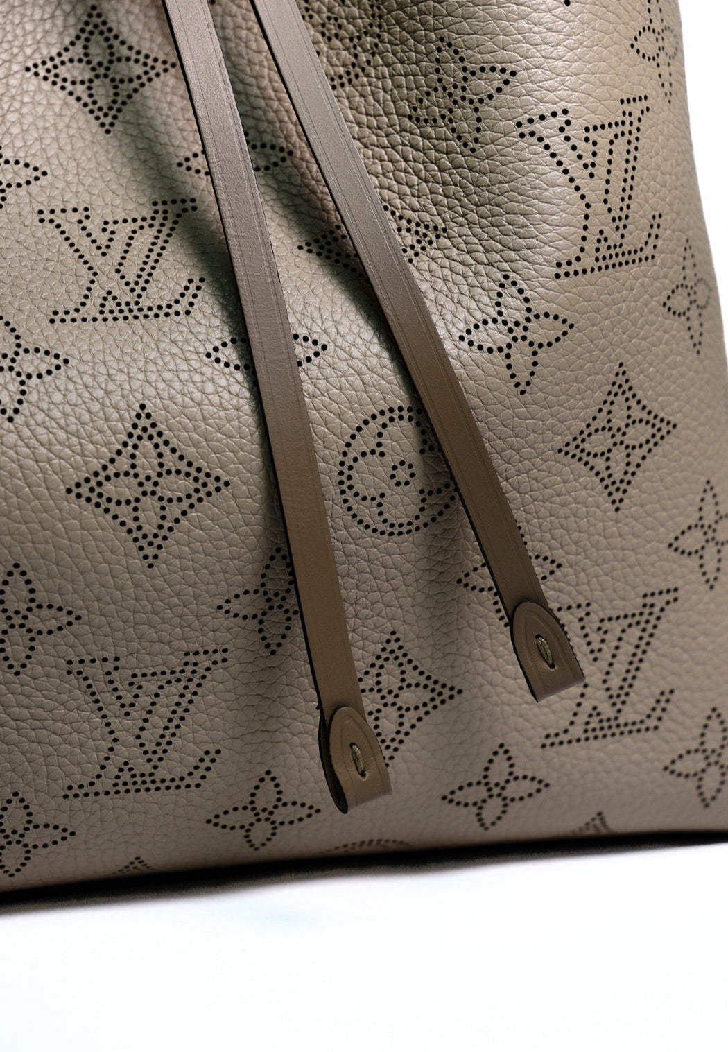 Louis Vuitton 月光女神Muria 水桶包 (全新）