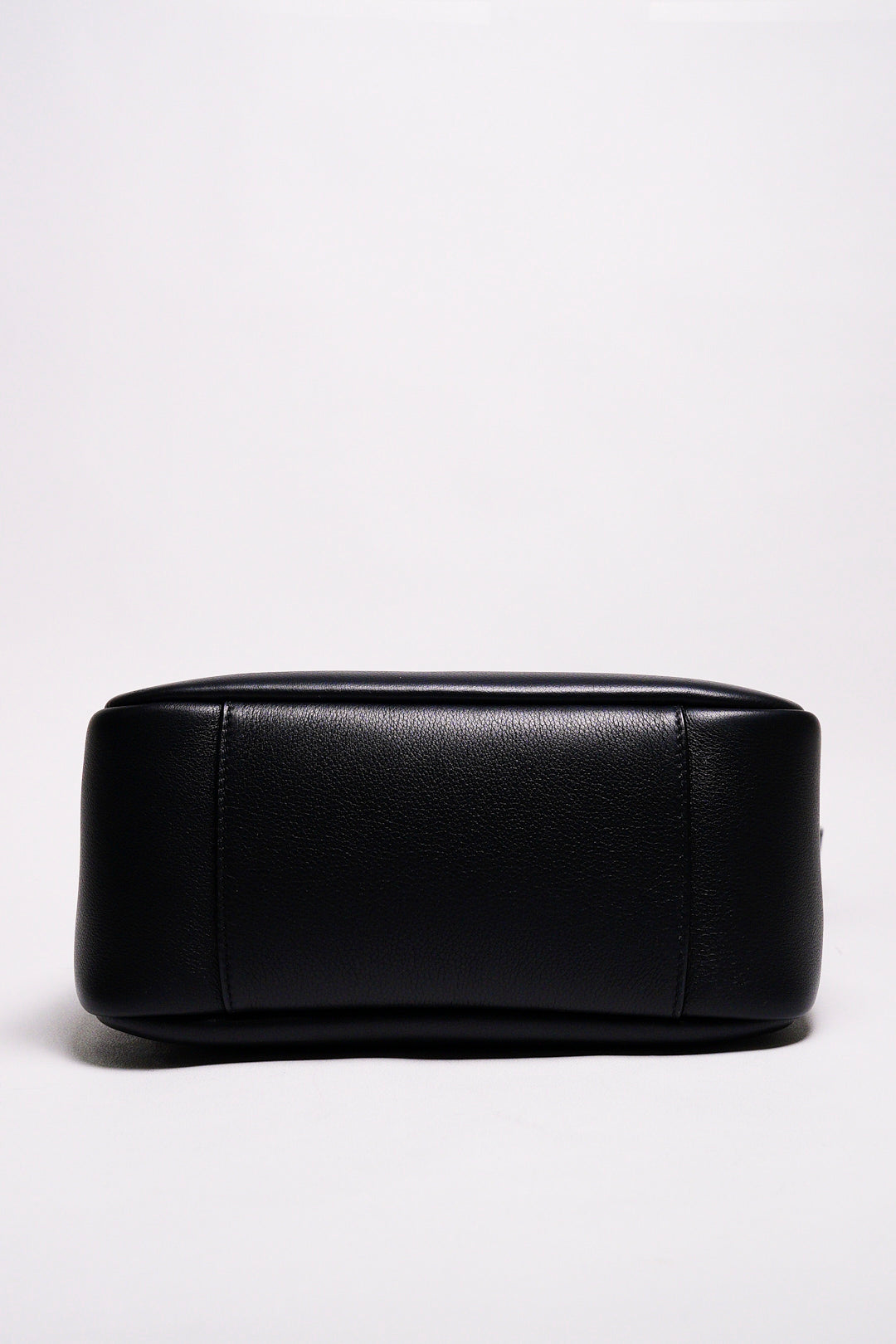 SAINT LAURENT HOBO小號黑色牛皮金扣肩背包 （包況佳）