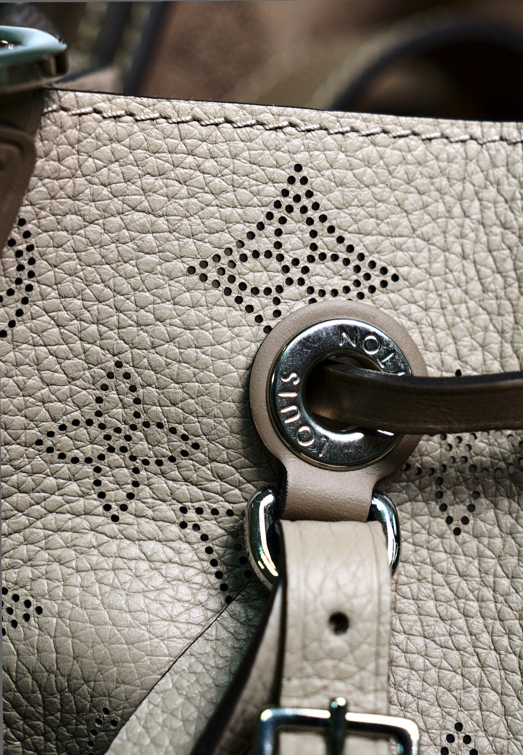 Louis Vuitton 月光女神Muria 水桶包 (全新）