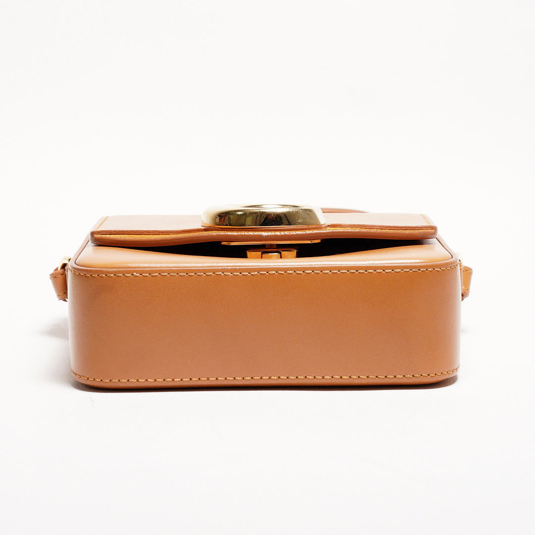 Chloé mini C 小方手提包（焦糖色）