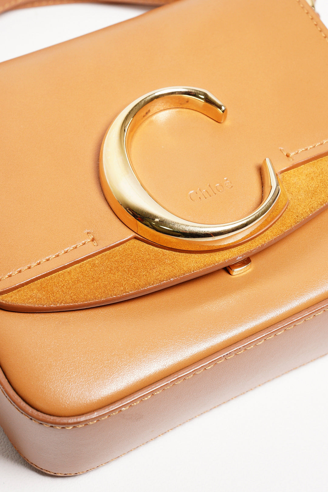 Chloé mini C 小方手提包（焦糖色）