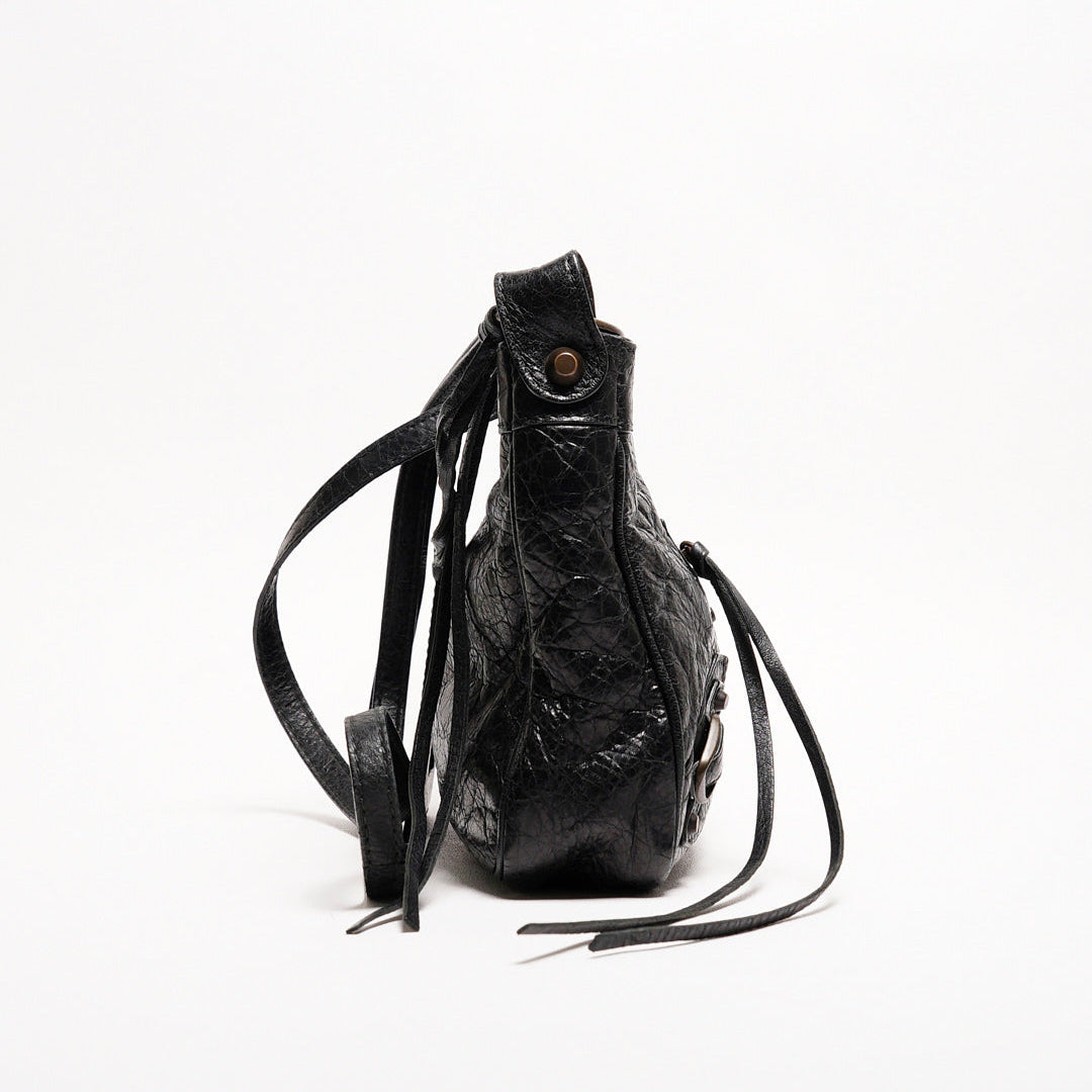 Balenciaga hip復古黑色羊皮斜背包