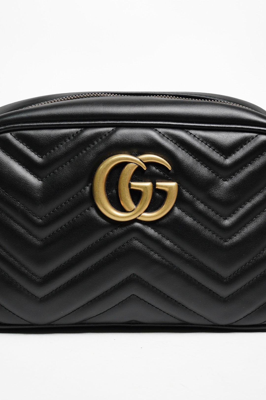 GUCCI Marmont 24相機包 黑金
