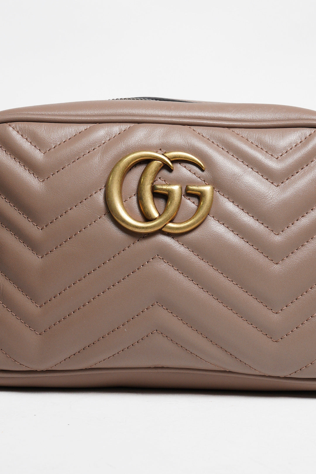 Gucci藕粉色gg logo相機包