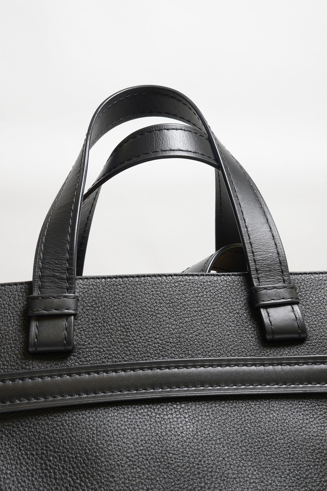LOEWE Gate top handle - 小號黑