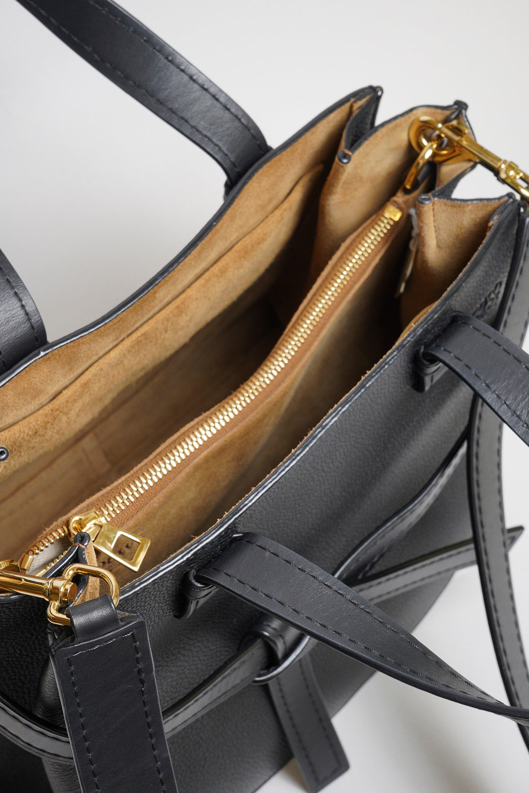 LOEWE Gate top handle - 小號黑