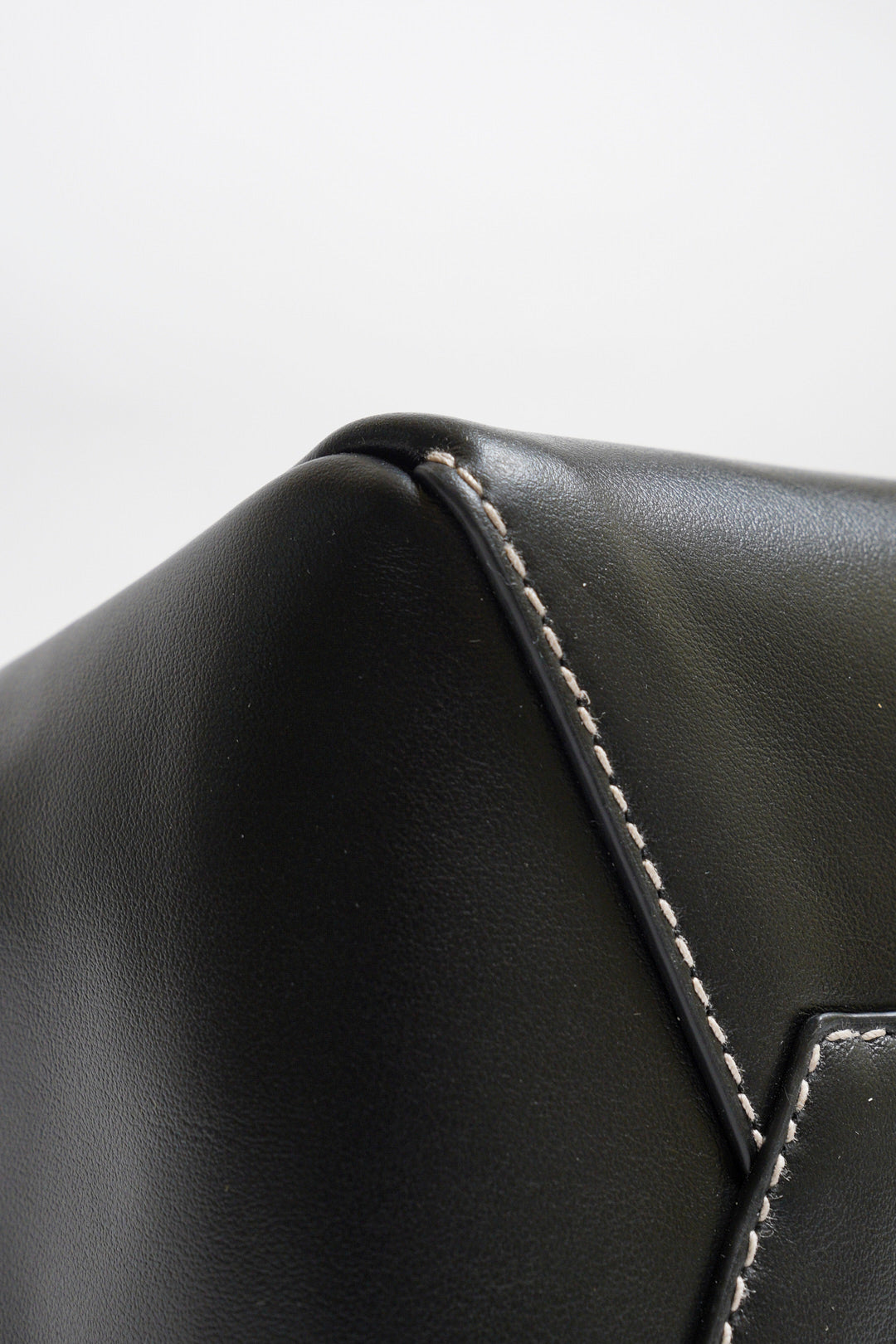 Miu Miu Ivy手提托特包 - 小號黑