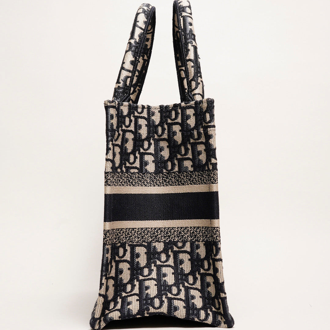 DIOR 經典老花小型刺繡托特包