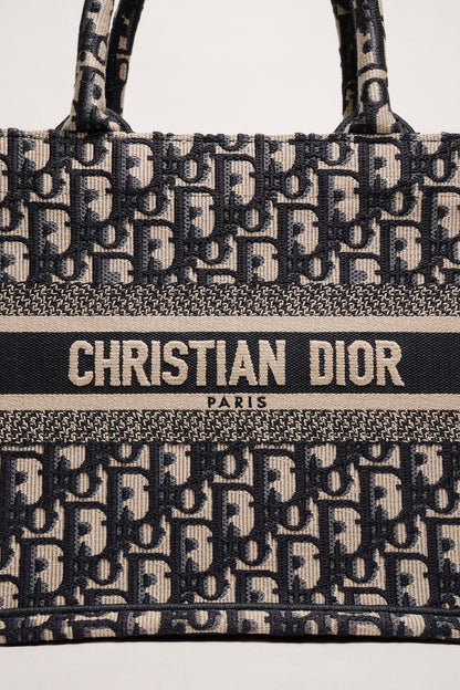 DIOR 經典老花小型刺繡托特包