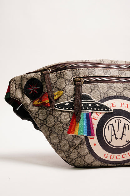 Gucci 塗層帆布刺繡設計腰包