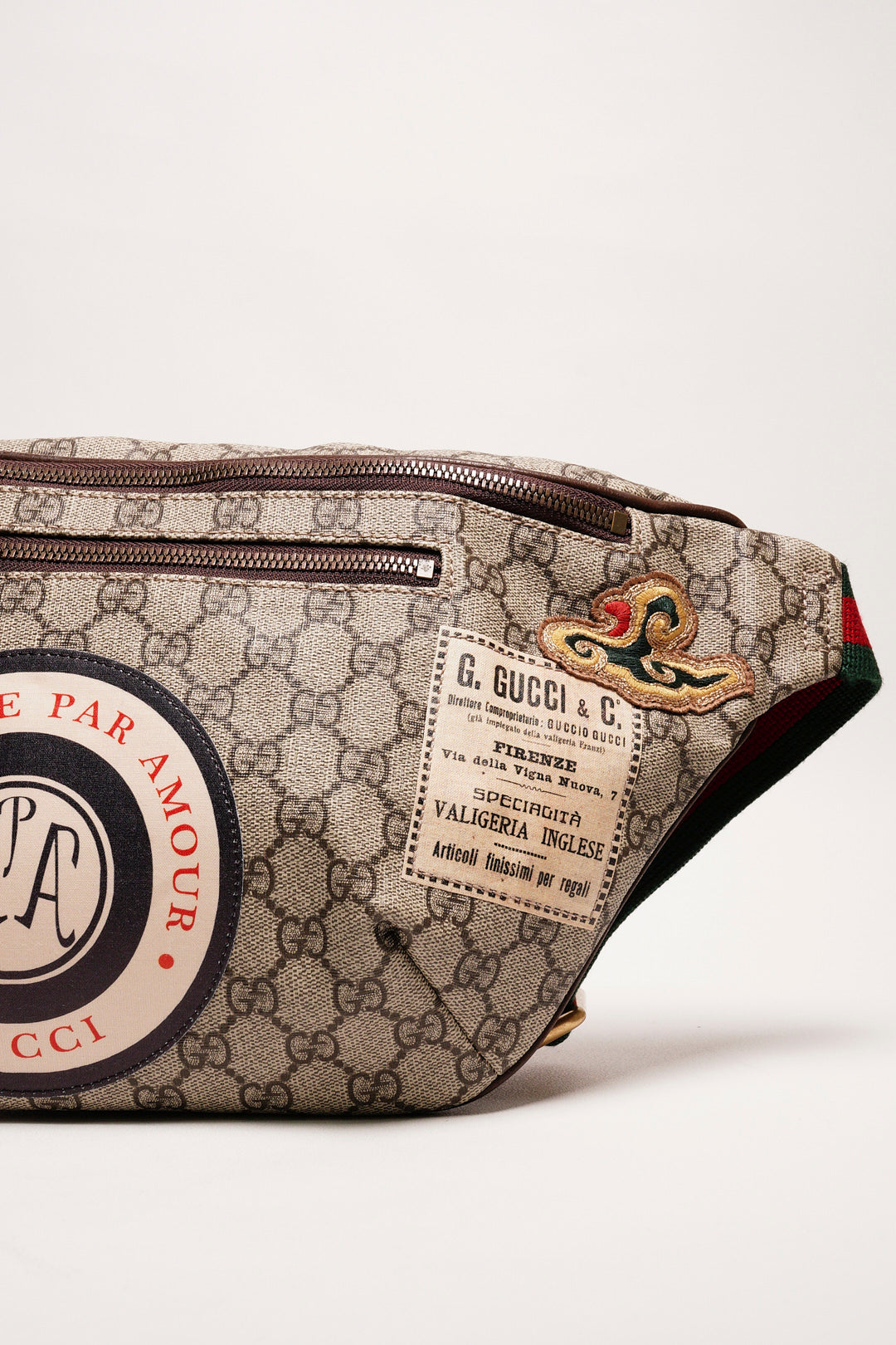 Gucci 塗層帆布刺繡設計腰包