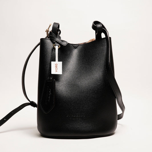 Burberry 雙面小水桶包（黑色/內裏格紋）