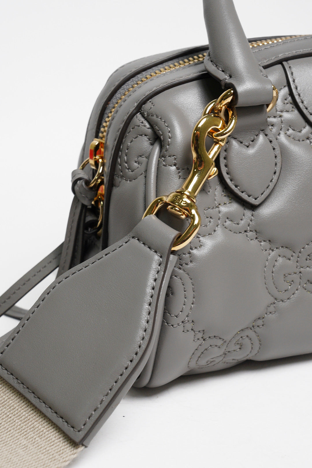 GUCCI GG Matelasse 壓紋波士頓包 mini speedy（灰色）