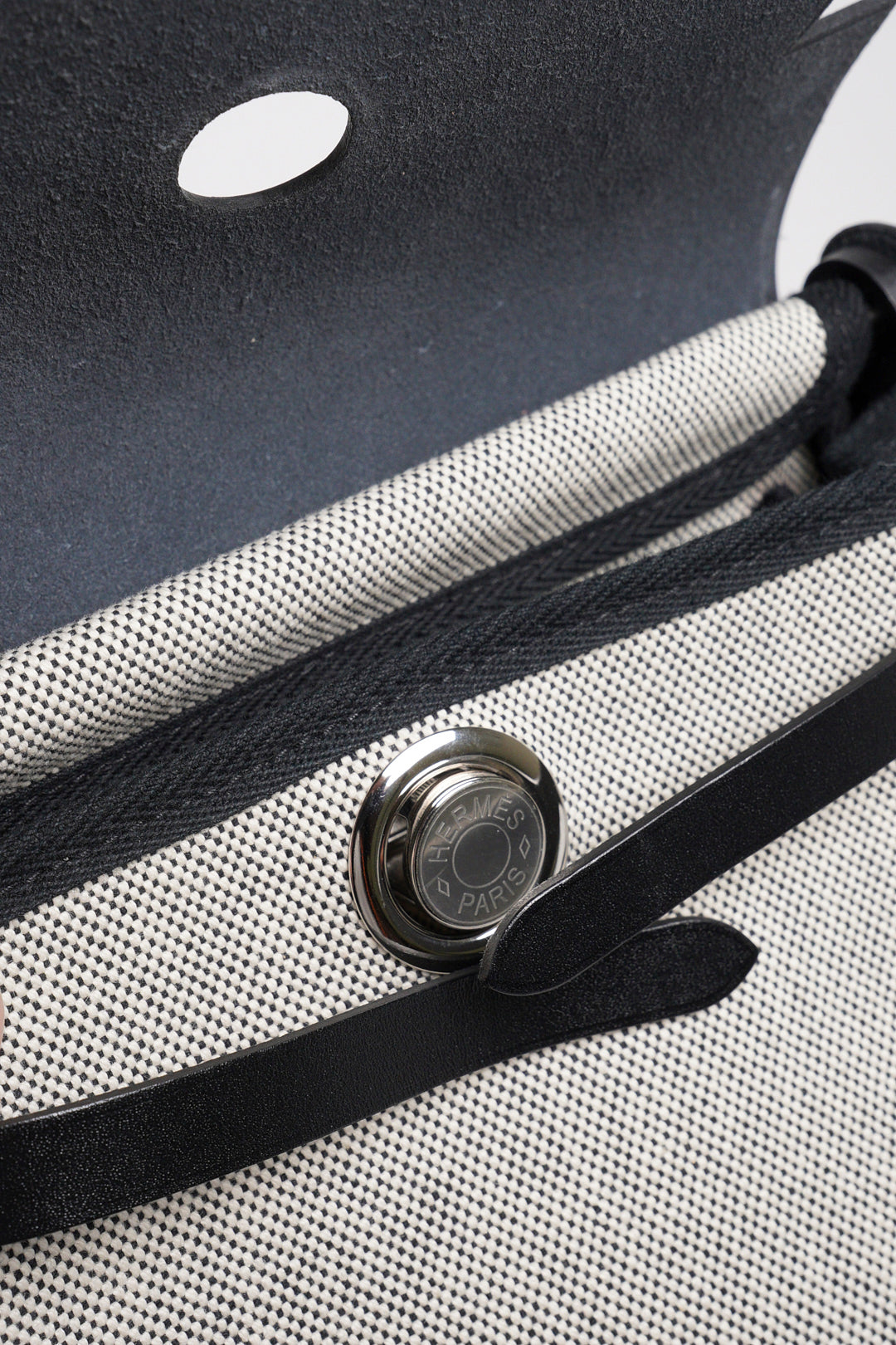 Hermes Mini herbag 斜背包 熊貓配色 銀扣（石板灰）K刻