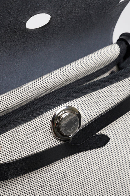 Hermes Mini herbag 斜背包 熊貓配色 銀扣（石板灰）K刻